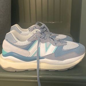 New Balance 57/40 Sea smoke with surf Women’s 6.5